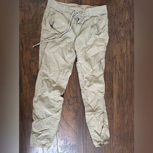 Lou and Grey Green Khaki Cargo Pants